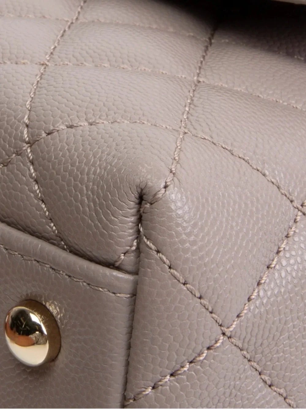 CHANEL Small Lizard Trimmed Coco Handle Shoulder Bag - Light Purple